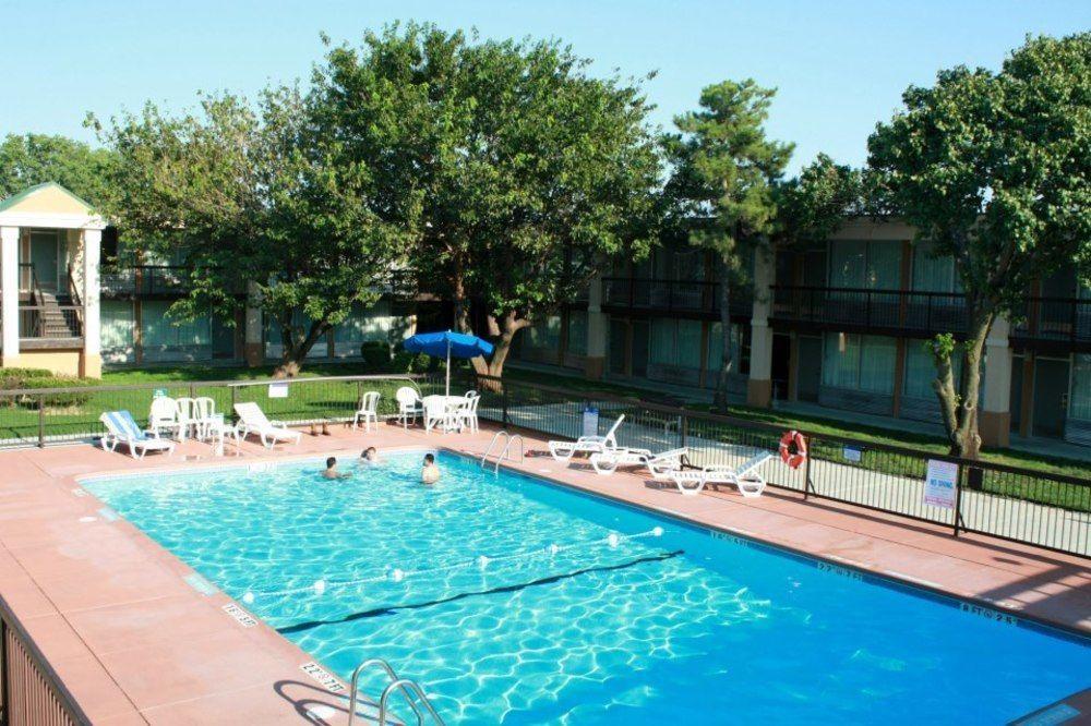 Quality Inn Ponca City Route 77 Eksteriør bilde