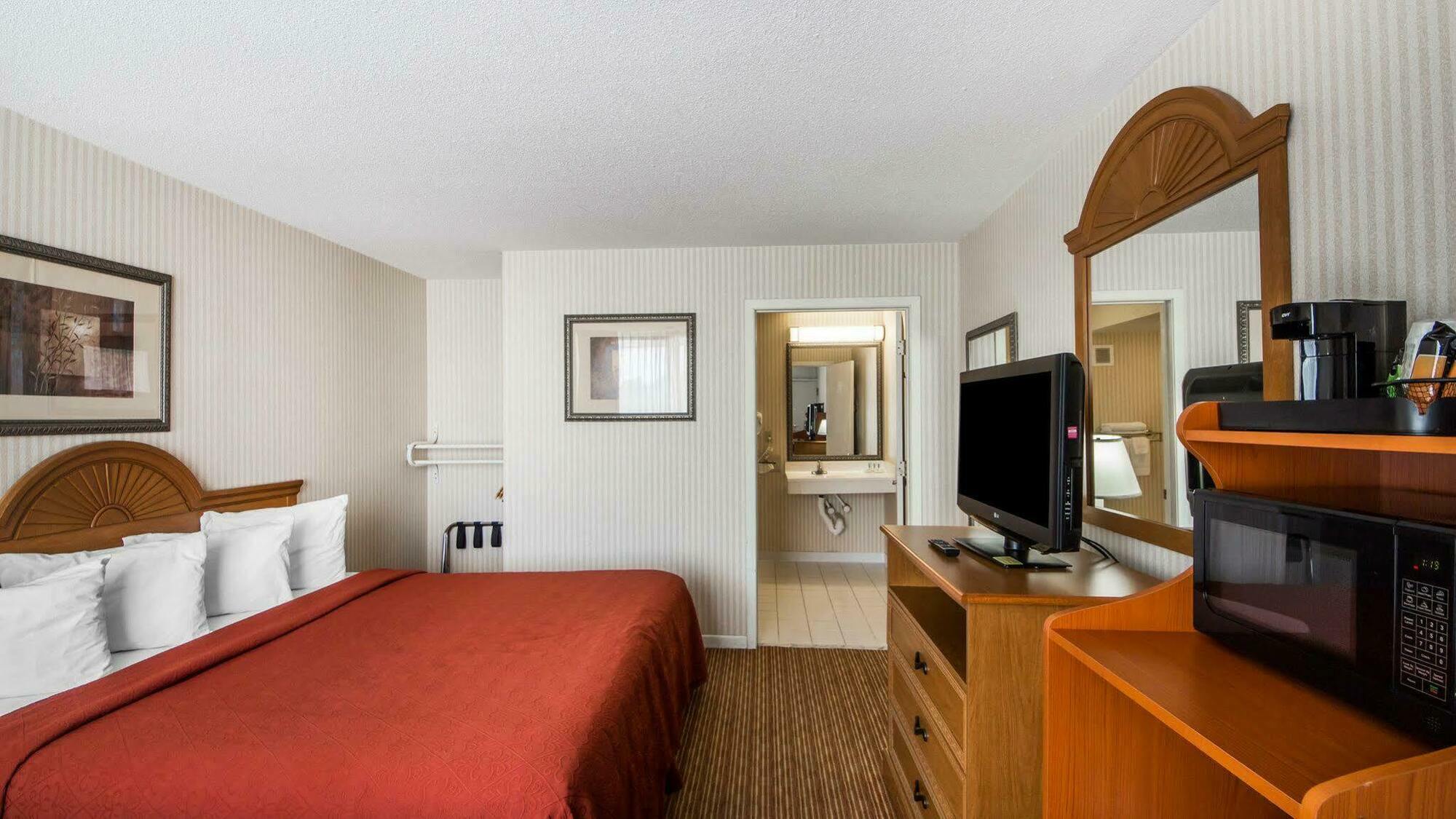 Quality Inn Ponca City Route 77 Eksteriør bilde